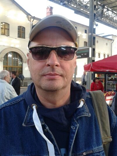  ,   Mon Ami, 61 ,   ,   