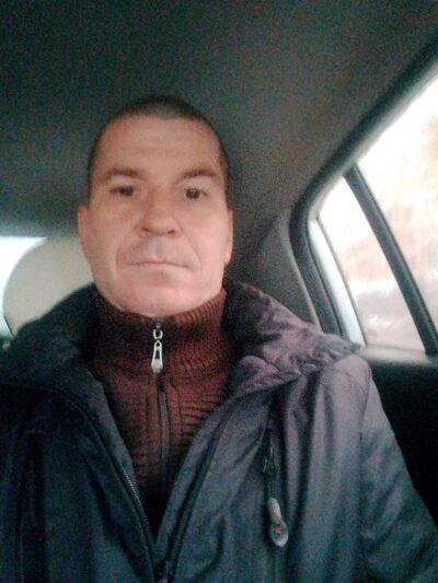  ,   Viktor, 43 ,   ,   , c 