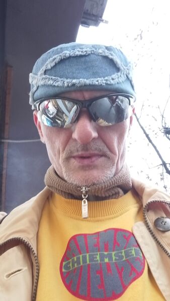  ,   Doru, 57 ,   ,   