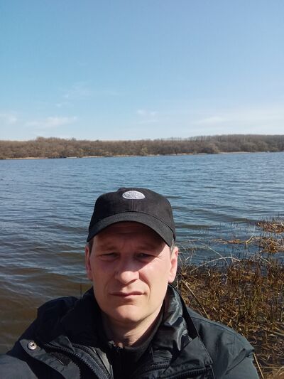  ,   Sasha, 40 ,   ,   