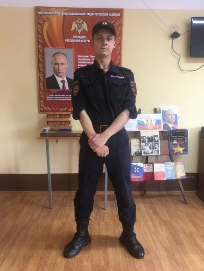  ,   Viktor, 30 ,   ,   , c , 