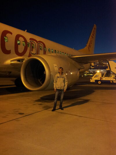  ,   Arkadi, 45 ,   ,   , c 