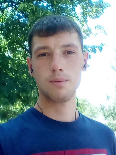  ,   Sergei, 31 ,   ,   , c 
