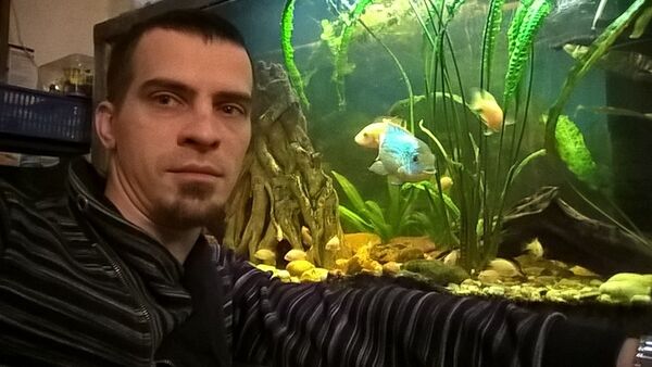  ,   Alex, 35 ,   ,   , c 