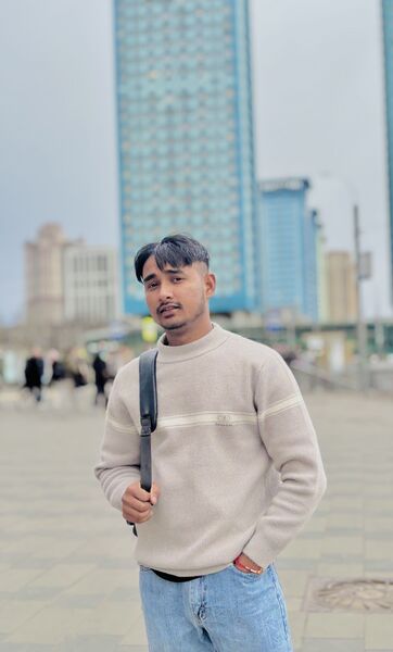 ,   Manav, 22 ,   ,   