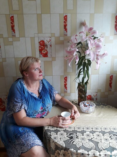  ,   Marina, 44 ,     , c 