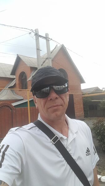  ,   Valera, 49 ,   ,   