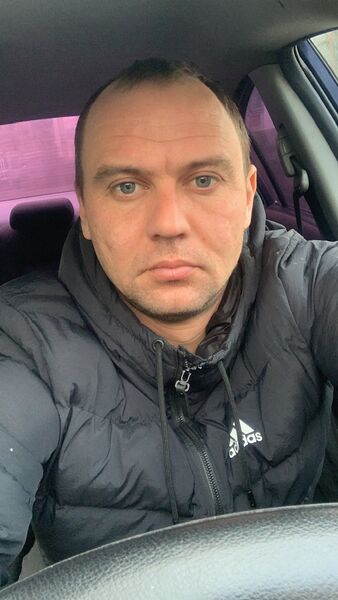  ,   Nik, 33 ,  