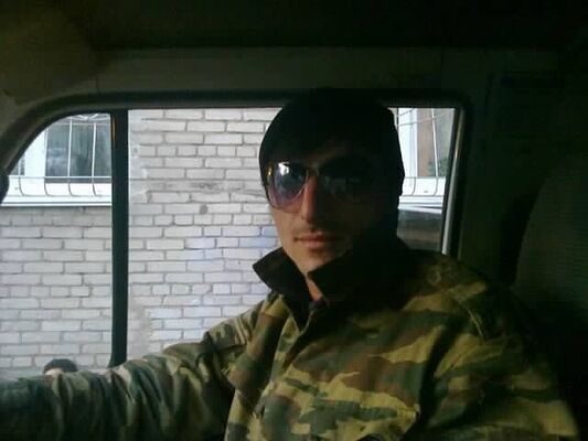  ,   Arman, 38 ,   ,   