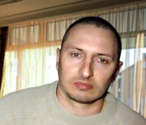  ,   Serge, 47 ,     , c 