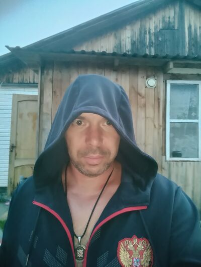  ,   Ivan, 44 ,   ,   