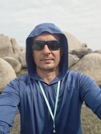  ,   Roman, 46 ,  