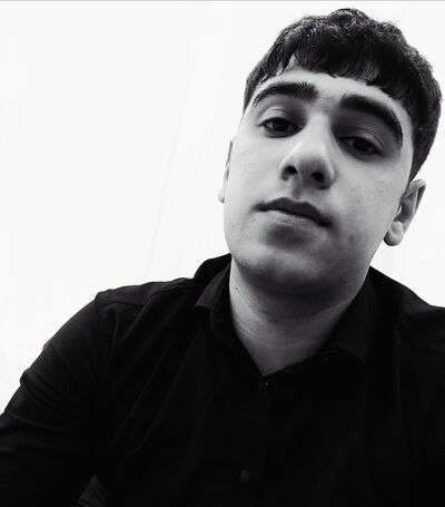  ,   Andranik, 31 ,   ,   