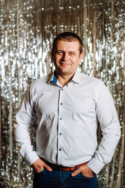  ,   Pavel, 49 ,   ,   , c 