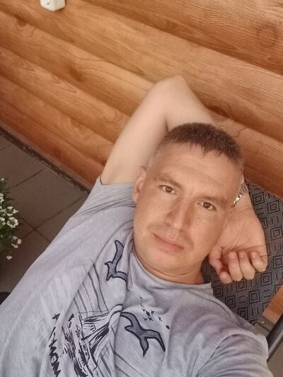 ,   Maxim, 37 ,   ,   