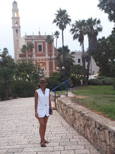  ,   Vasilina, 54 ,   c 