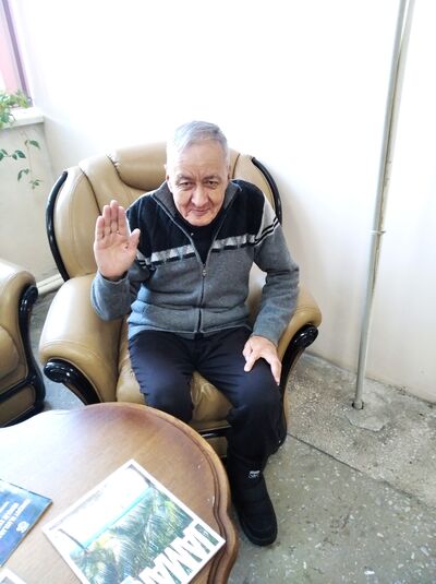  Ama,   Bob, 70 ,   ,   