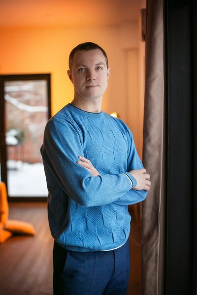   ,   Arkhat, 42 ,   ,   