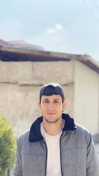  ,   Bekhruz, 28 ,   , c 