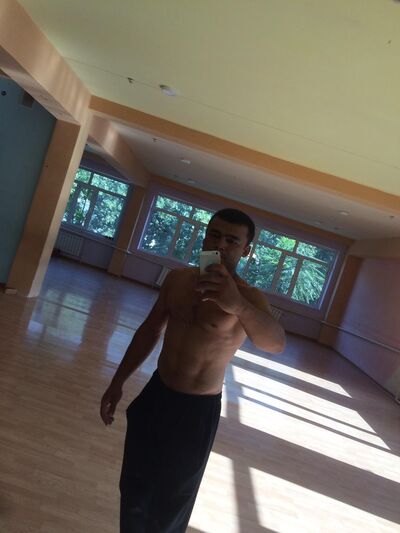  ,   Iskandar, 35 ,   ,   