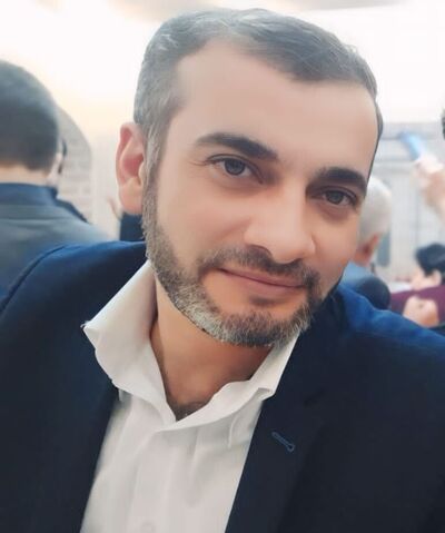  ,   Hayk, 42 ,   ,   