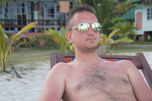  ,   Sergey, 38 ,   ,   , c 