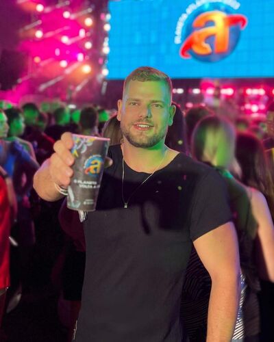  -,   , 32 ,   ,   , c 