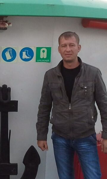  ,   Stas, 42 ,   