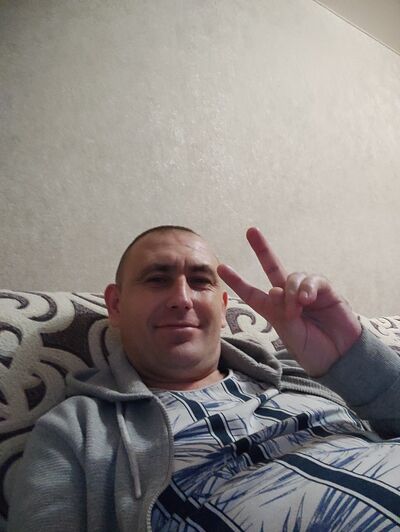  ,   Leonid, 43 ,   ,   , c , 