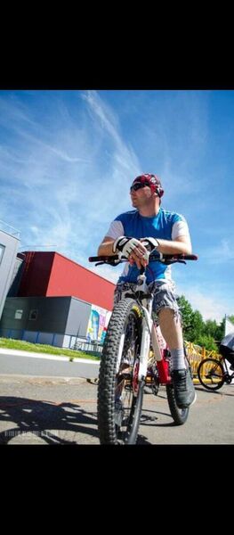  ,   Edvard, 46 ,   ,   , c 