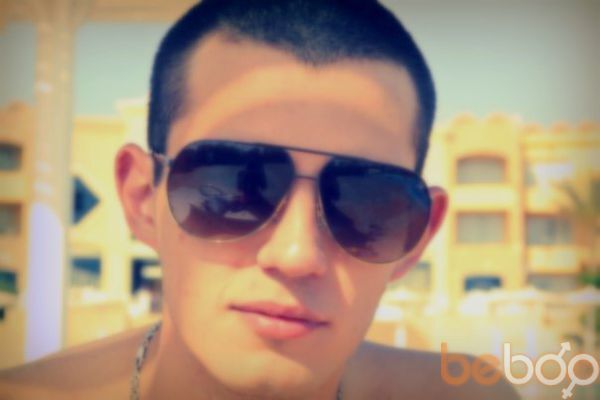  Praha,   , 33 ,   