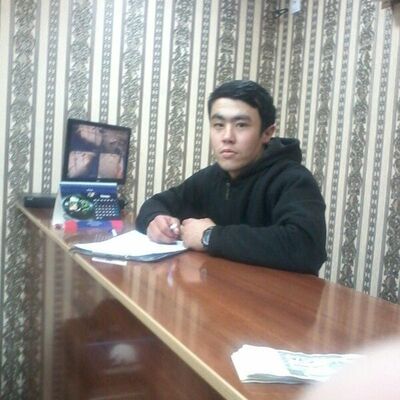  ,   ZUXRIDDIN, 30 ,   