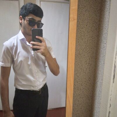  ,   Misha, 20 ,   ,   
