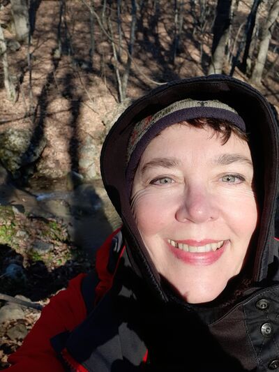  ,   Helga, 60 ,   ,   , c 