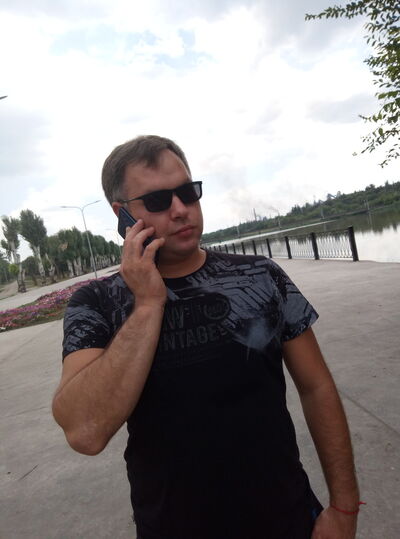  ,   Sergio, 37 ,   ,   , c 