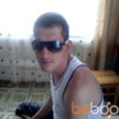  ,   Artur, 37 ,   