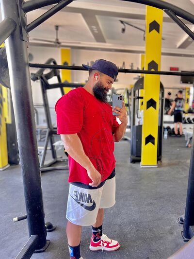  ,   Seif, 33 ,   ,   