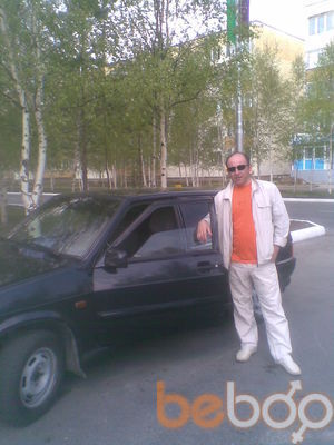  2342522  Den, 52 ,    