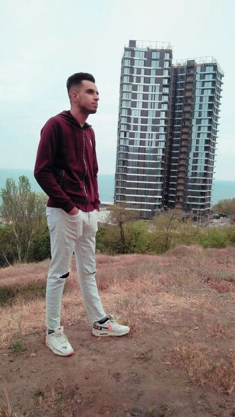  ,   Yassin, 27 ,   ,   , c 