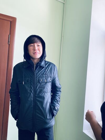  ,   Nurbek, 25 ,   ,   