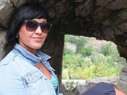  ,   Marina, 48 ,     , c 