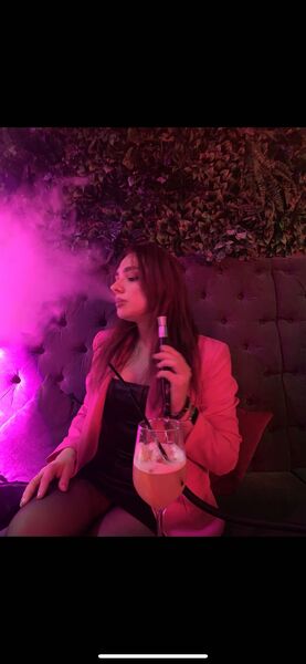  ,   Kate Rina, 27 ,  