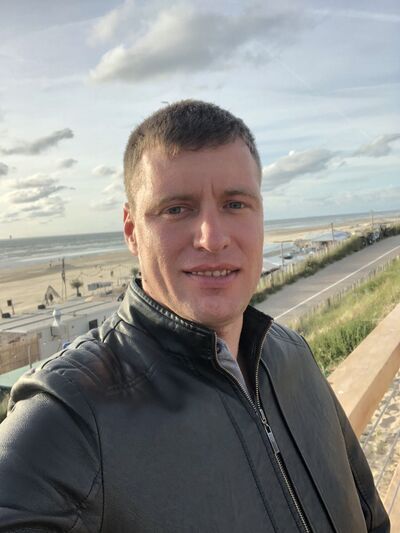  Duisburg,   , 33 ,   ,   