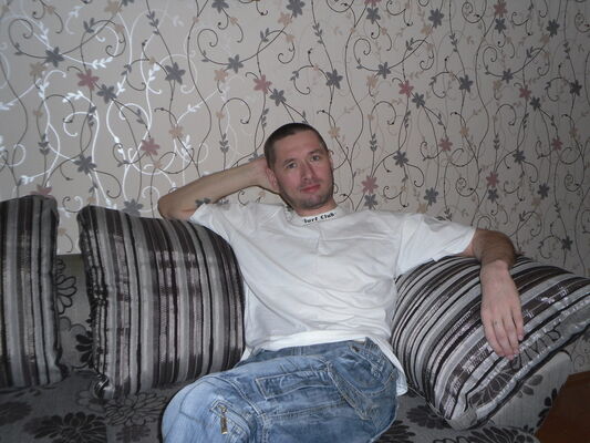  ,   Aleksandr, 49 ,  