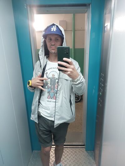  ,   Jewgienij, 38 ,   ,   