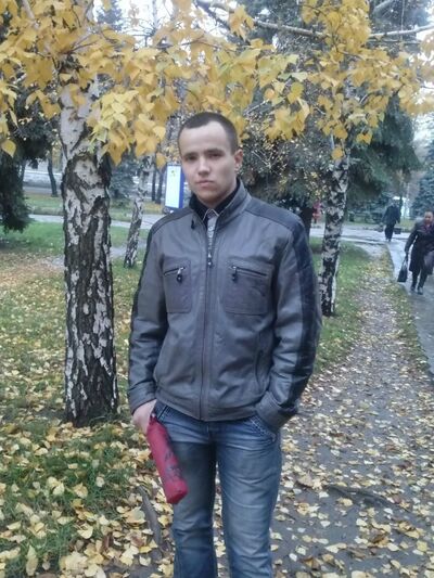  ,   Sasha, 27 ,   