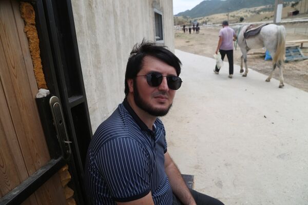  ,   Aladdin, 36 ,   ,   , c 