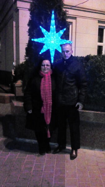  ,   Alik, 37 ,   