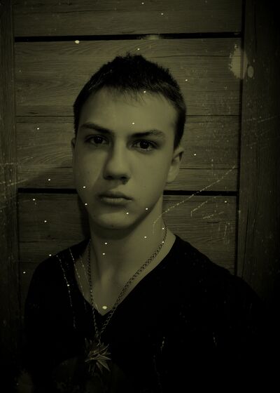  --,   Ruslan, 21 ,   