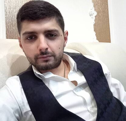  ,   Alex, 30 ,   ,   